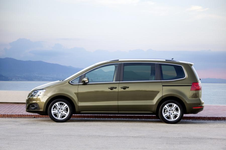  Seat Alhambra 2010 года  (фото 96 из 113)